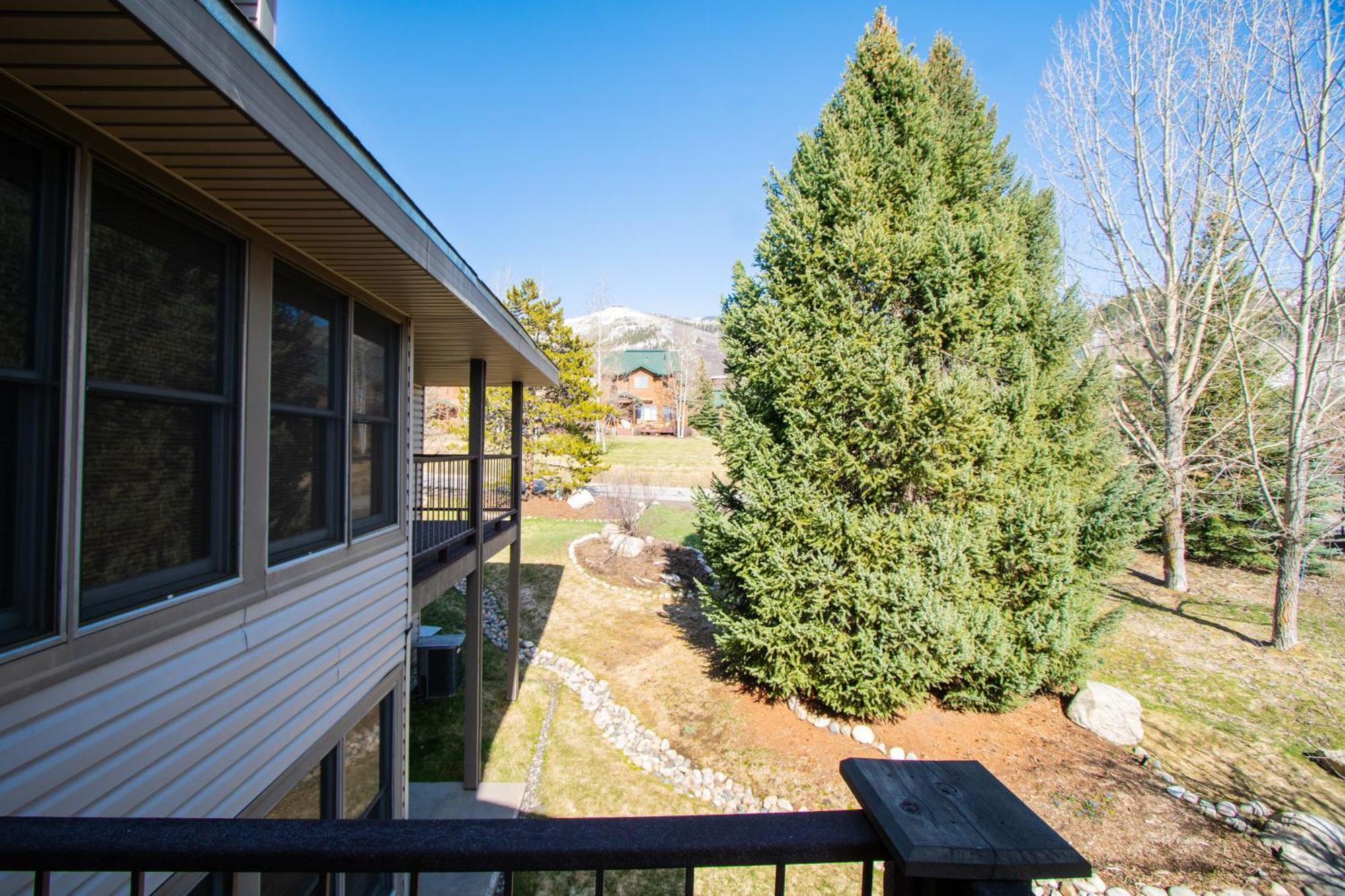 Sunburst Condominiums Steamboat Springs Exterior photo